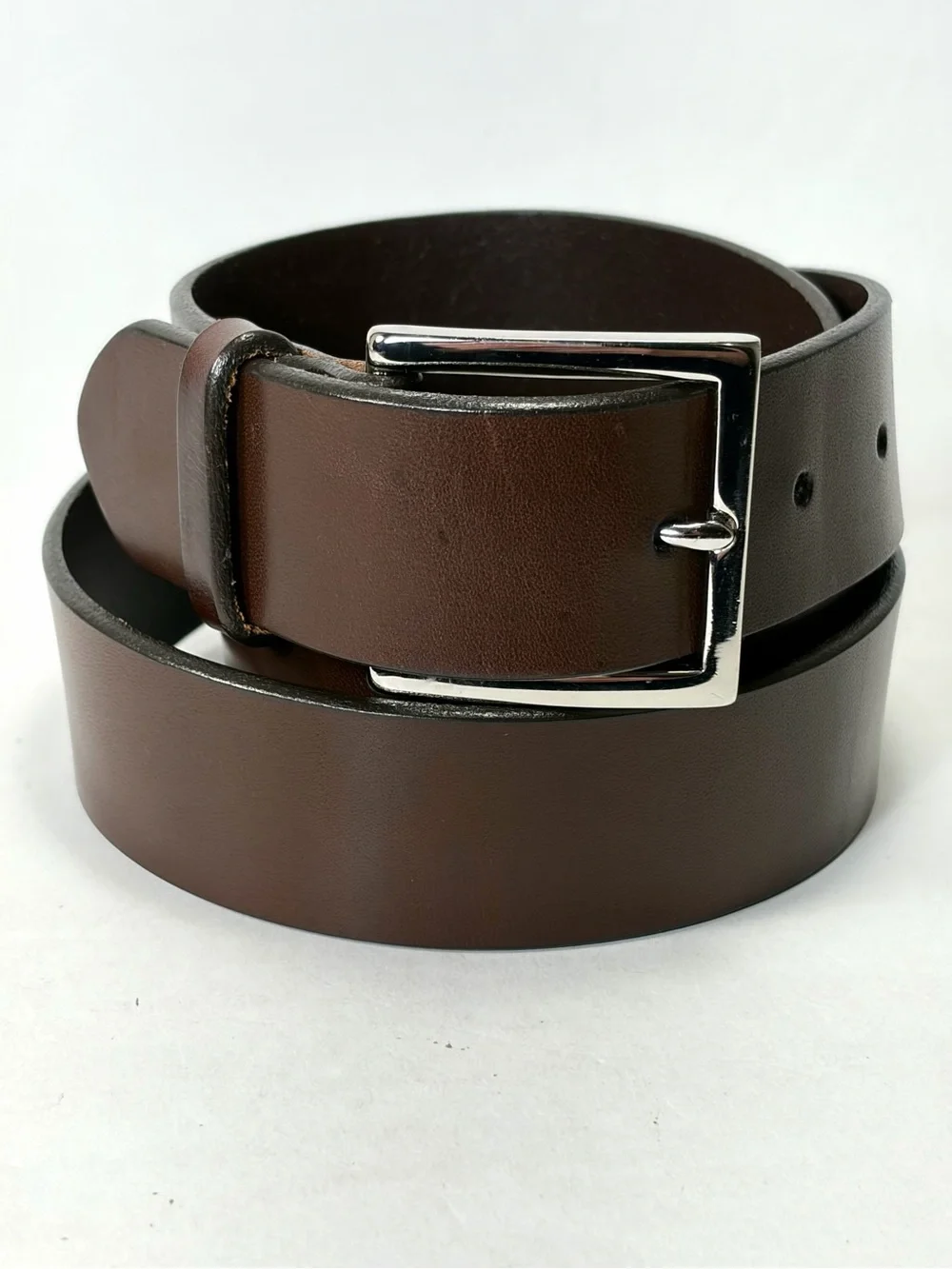 Banana Republic Men's Brown Leather Belt with Silver Buckle 34